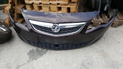 Бампер передний Opel Astra J б/у на Опель Astra J