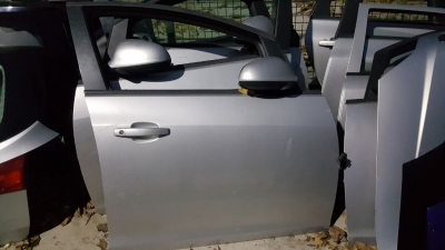 Двери Opel Astra J на Опель Astra J